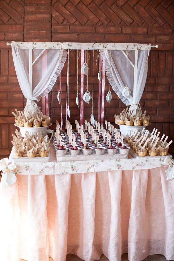 pink-and-gold-vintage-wedding-ideas