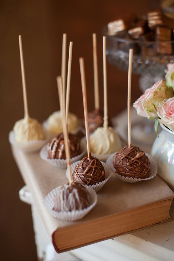 pink-and-gold-vintage-wedding-ideas