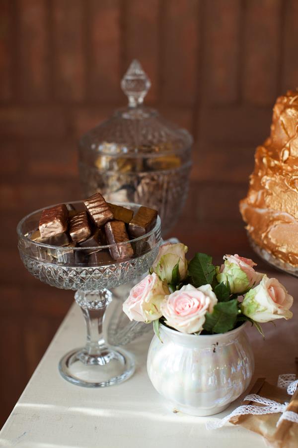 pink-and-gold-vintage-wedding-ideas