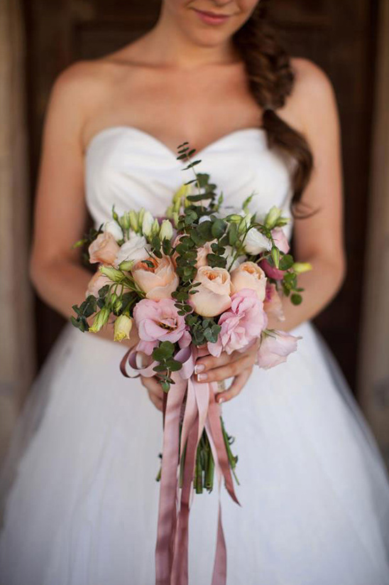 peach and pink romantic bouquet
