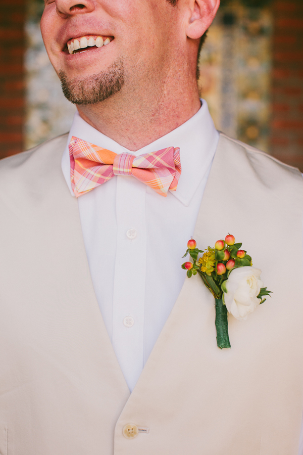 pink-and-peach-pinwheel-wedding