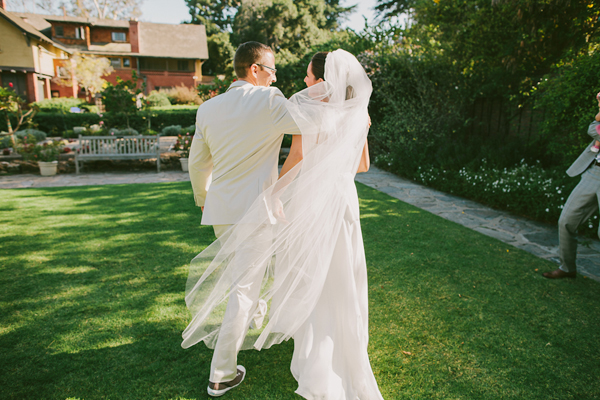 pink-and-peach-pinwheel-wedding