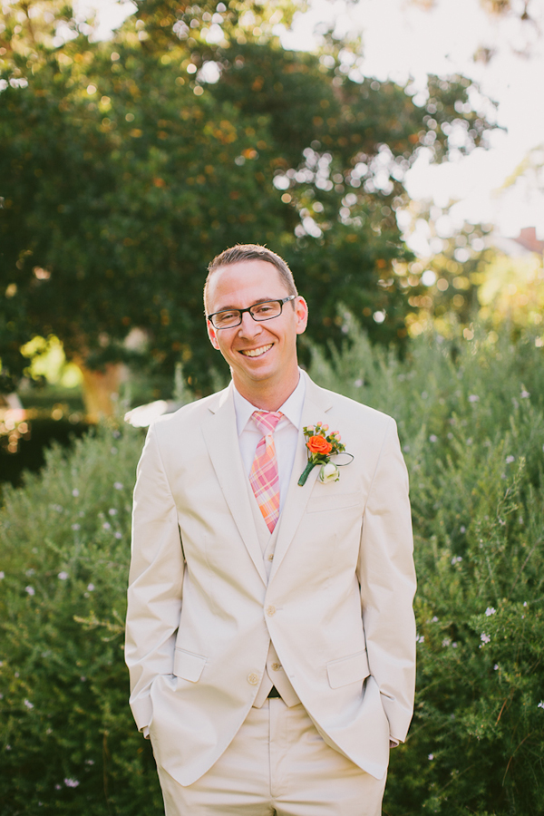 pink-and-peach-pinwheel-wedding