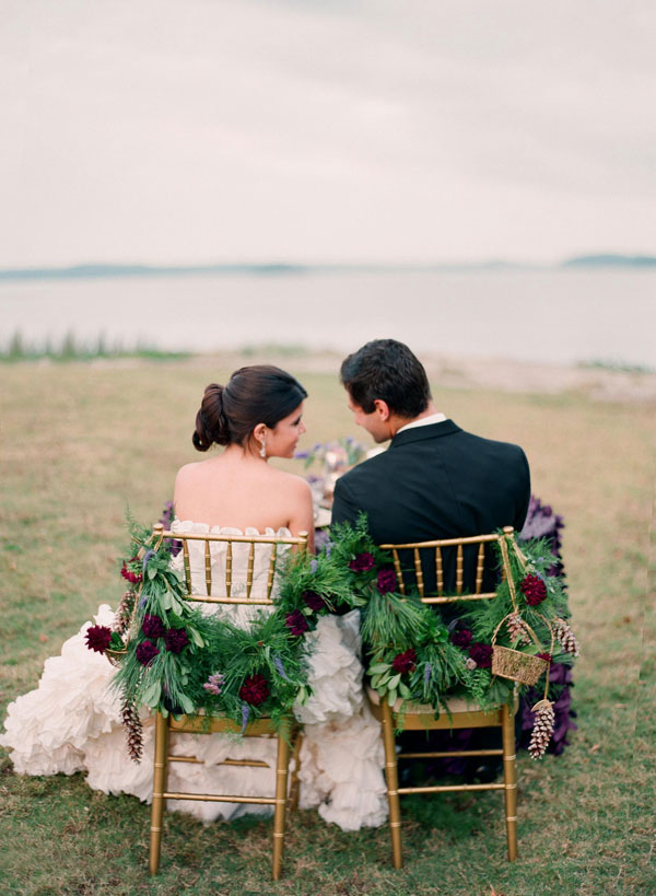 purple-gold-and-ivory-wedding-ideas