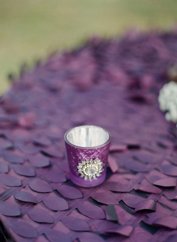 purple-gold-and-ivory-wedding-ideas