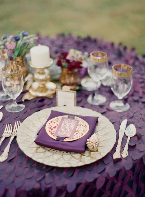 purple-gold-and-ivory-wedding-ideas