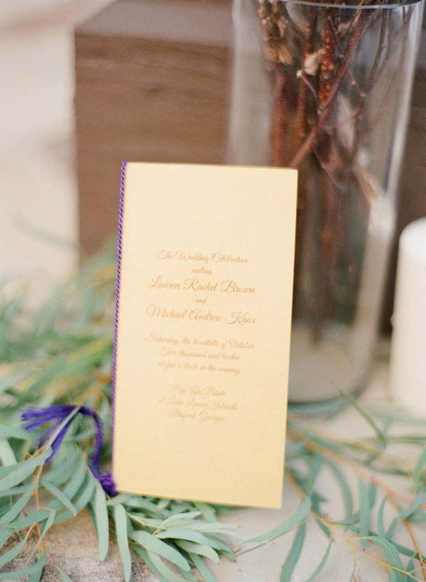 purple-gold-and-ivory-wedding-ideas