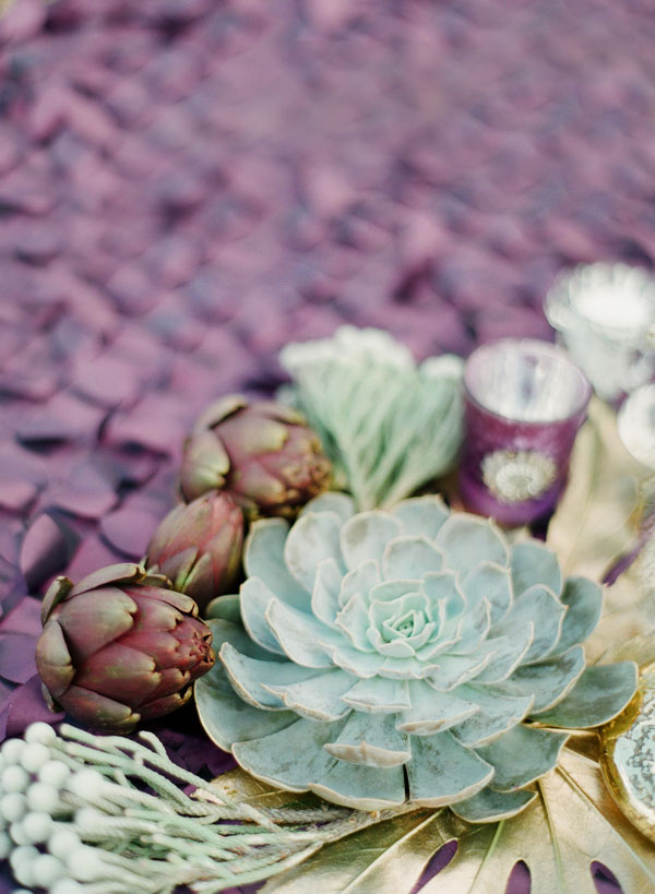 purple-gold-and-ivory-wedding-ideas