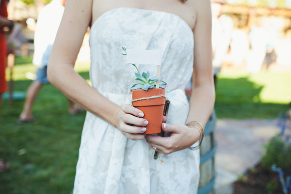 romantic-eco-chic-wedding
