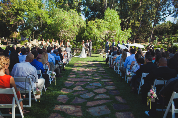 romantic-eco-chic-wedding