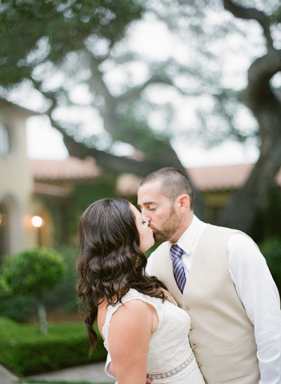 santa-barbara-vintage-yet-casual-wedding