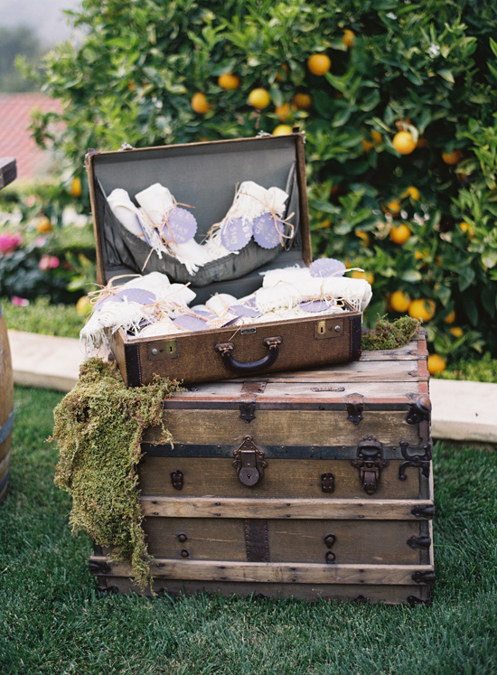 santa-barbara-vintage-yet-casual-wedding