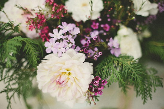 pink and white wedding flowers