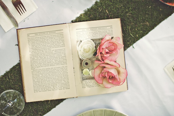 whimsical-diy-backyard-wedding