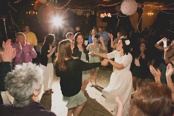1950s-vintage-inspired-wedding