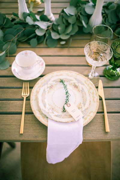 backyard-bridal-shower-ideas