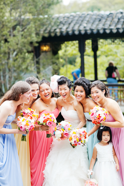bright-and-colorful-wedding-at-snug