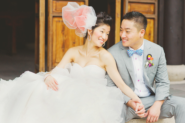 bright-and-colorful-wedding-at-snug