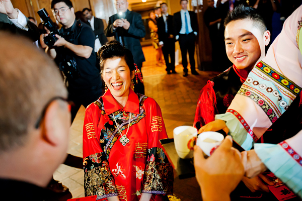 bright-and-colorful-wedding-at-snug