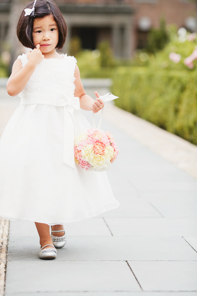 bright-and-colorful-wedding-at-snug