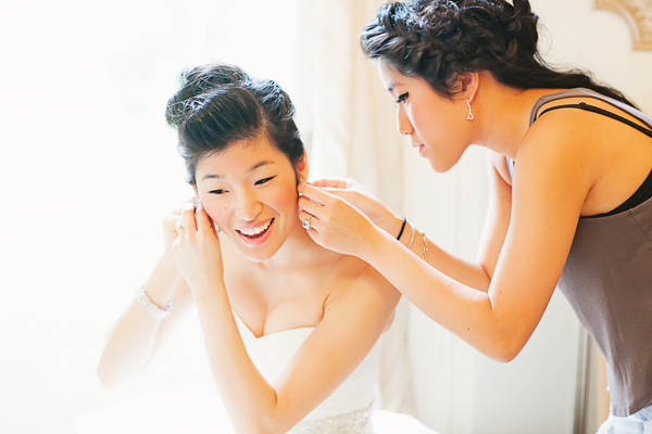 bright-and-colorful-wedding-at-snug