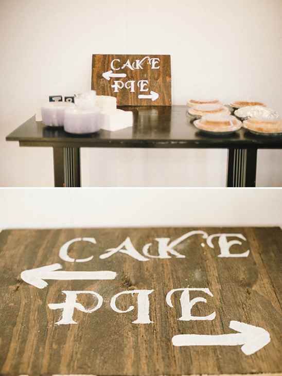 cake and pie table