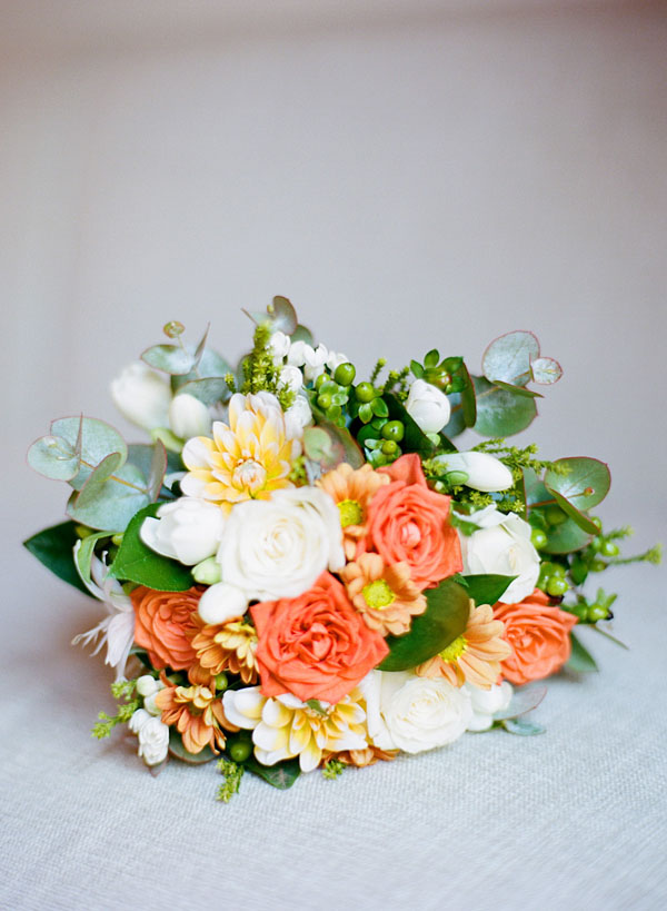 coral-and-yellow-beach-wedding