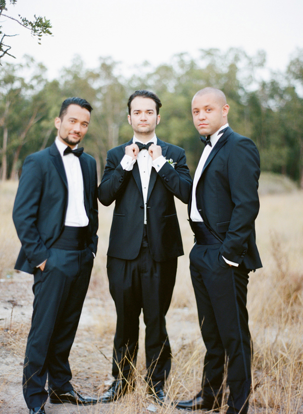 coral-and-yellow-beach-wedding