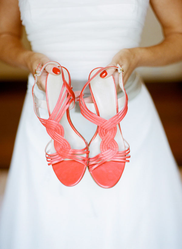 coral-and-yellow-beach-wedding