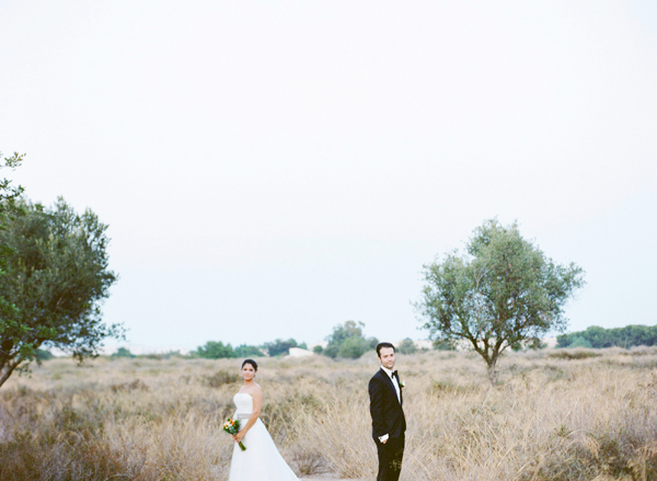 coral-and-yellow-beach-wedding