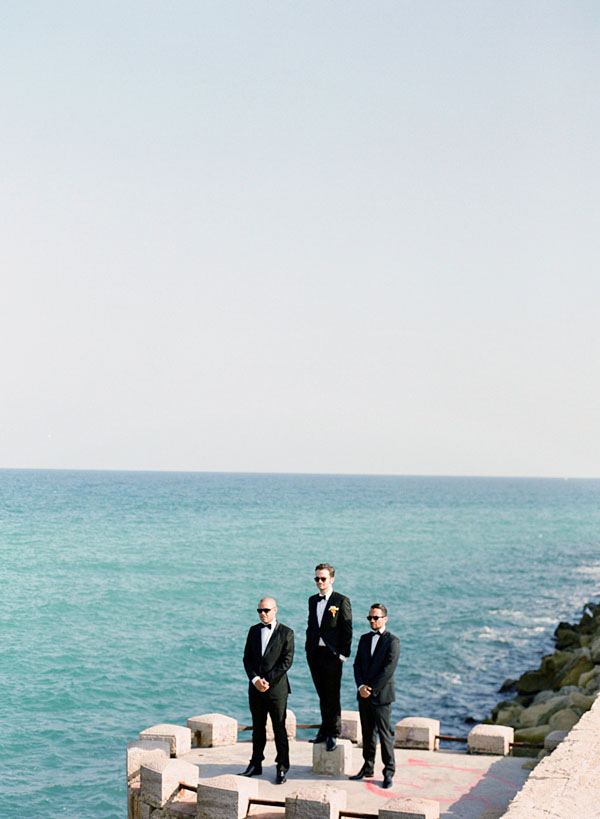 coral-and-yellow-beach-wedding