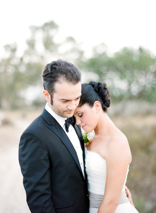 coral-and-yellow-beach-wedding