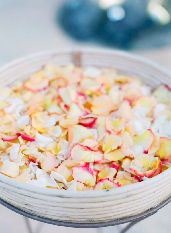 coral-and-yellow-beach-wedding