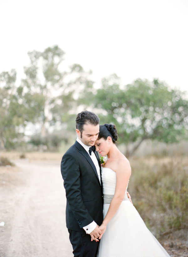 coral-and-yellow-beach-wedding