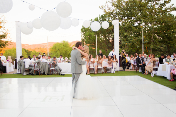 graceful-garden-wedding-at-shady