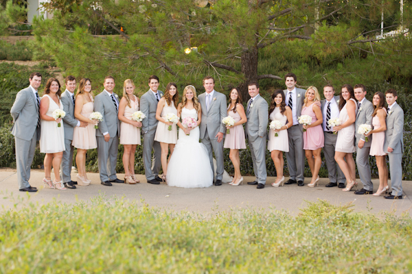 graceful-garden-wedding-at-shady