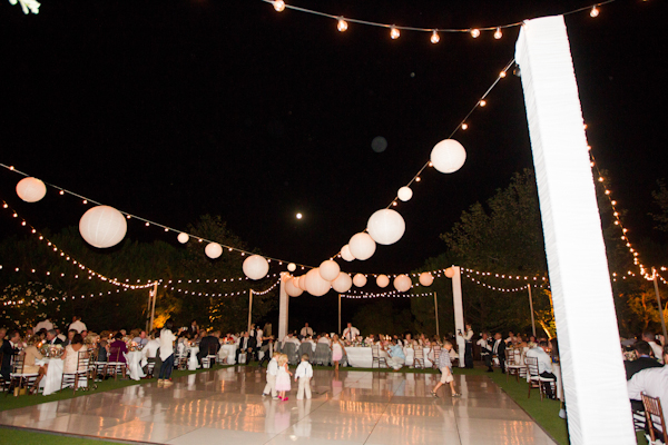 graceful-garden-wedding-at-shady