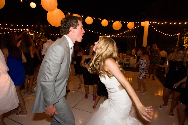 graceful-garden-wedding-at-shady