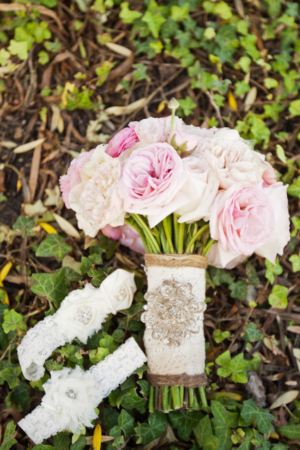 graceful-garden-wedding-at-shady