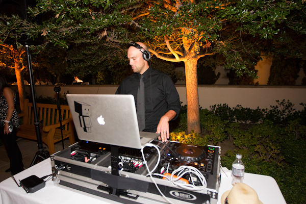graceful-garden-wedding-at-shady