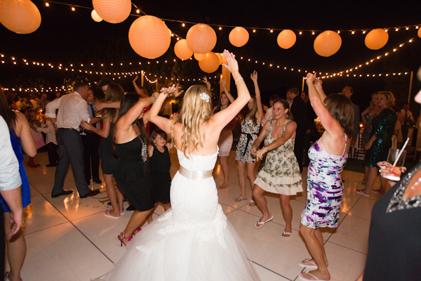 graceful-garden-wedding-at-shady