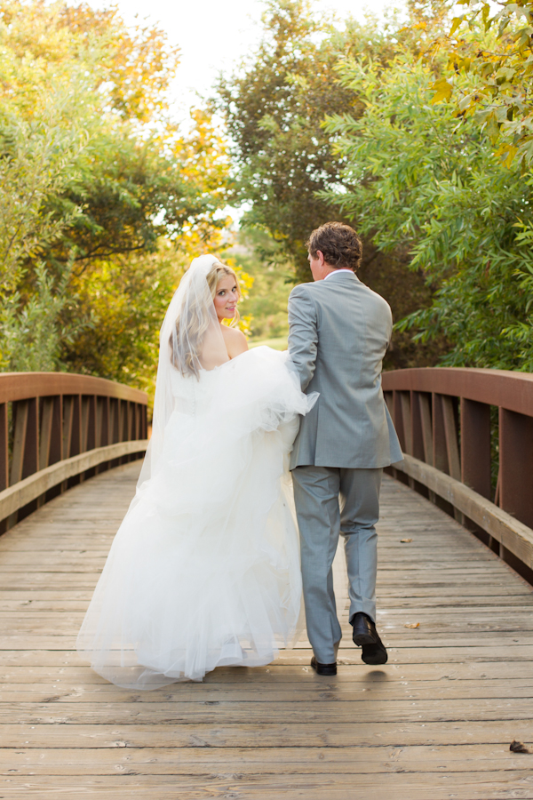 graceful-garden-wedding-at-shady
