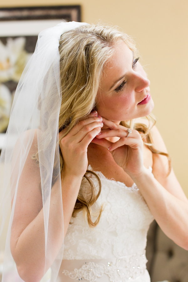 graceful-garden-wedding-at-shady