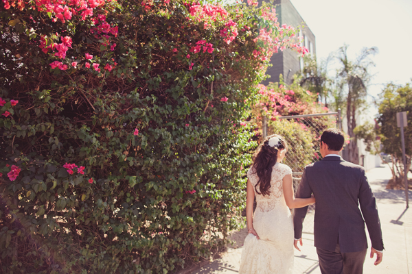 industrial-wedding-with-pink-and-peach