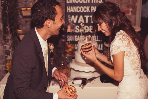 industrial-wedding-with-pink-and-peach