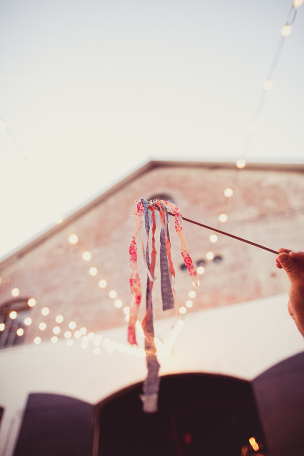 industrial-wedding-with-pink-and-peach