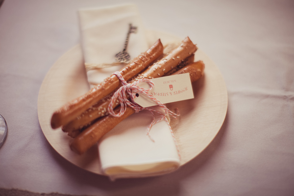 industrial-wedding-with-pink-and-peach