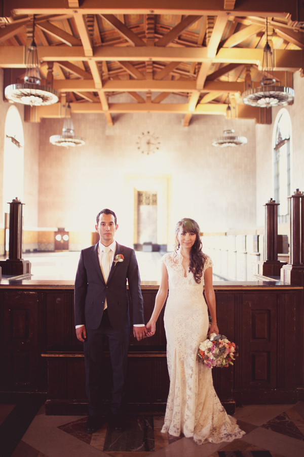 industrial-wedding-with-pink-and-peach