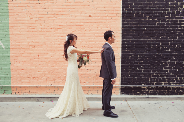 industrial-wedding-with-pink-and-peach