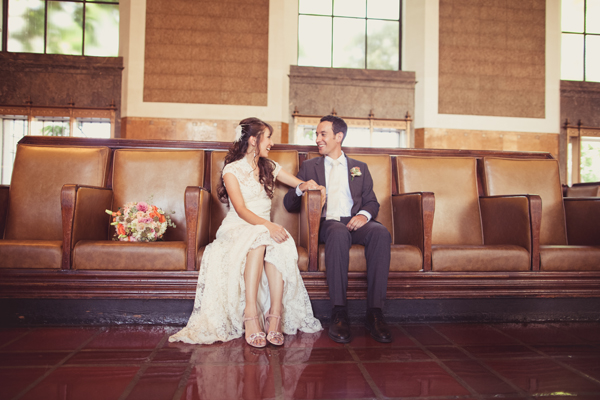 industrial-wedding-with-pink-and-peach